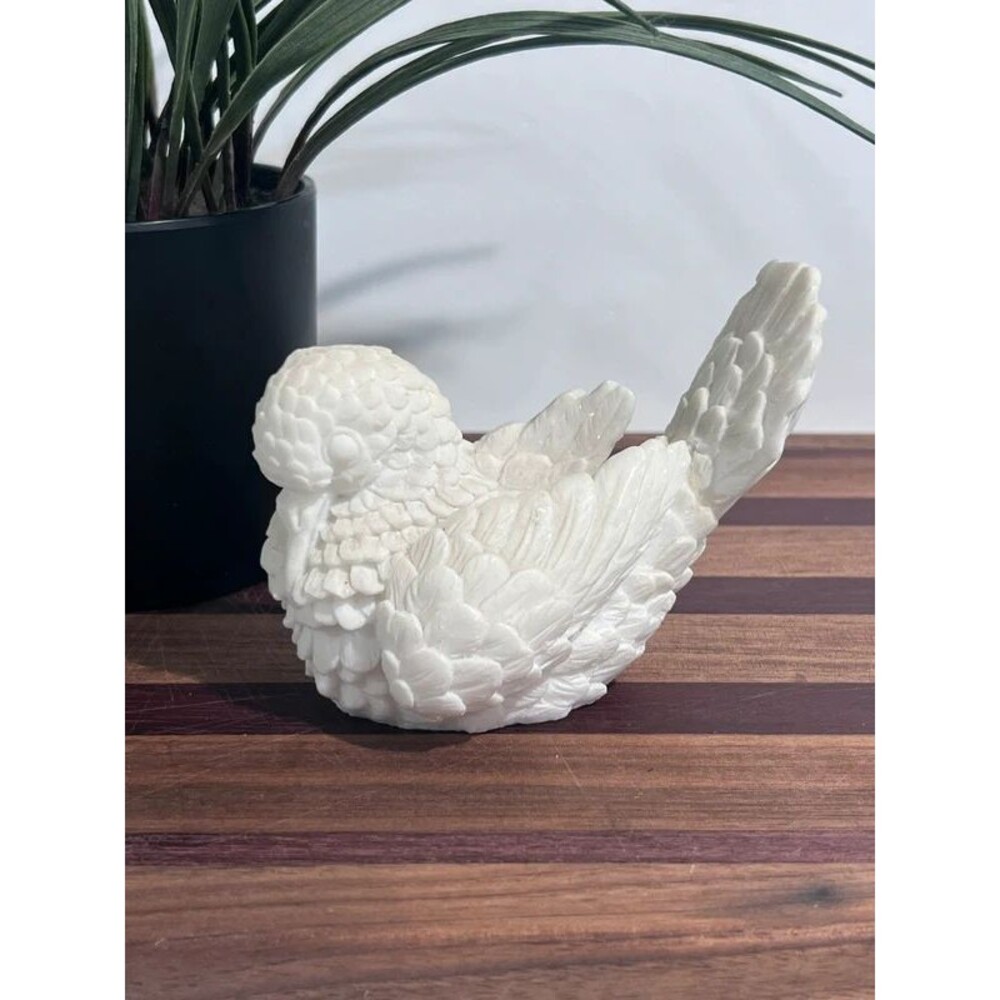 Vintage A. Santini white alabaster dove figurine